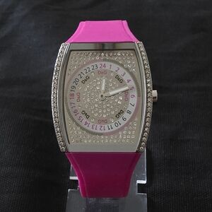 D&G Dolce & Gabbana Summerland Crystal Hot Pink Silicone Band 32mm Watch Spring